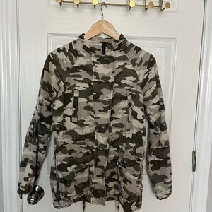 Kenzie Jeans Utility Jacket - Classic green/gray camo